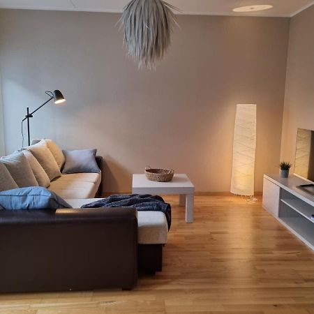 R63 Apartment With Terrace تارتو المظهر الخارجي الصورة