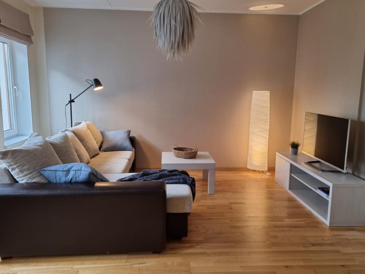 R63 Apartment With Terrace تارتو المظهر الخارجي الصورة